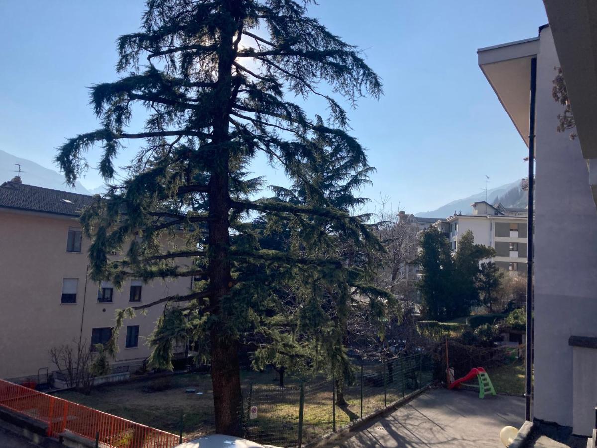 A Casa Di Niki Apartment Aosta Luaran gambar